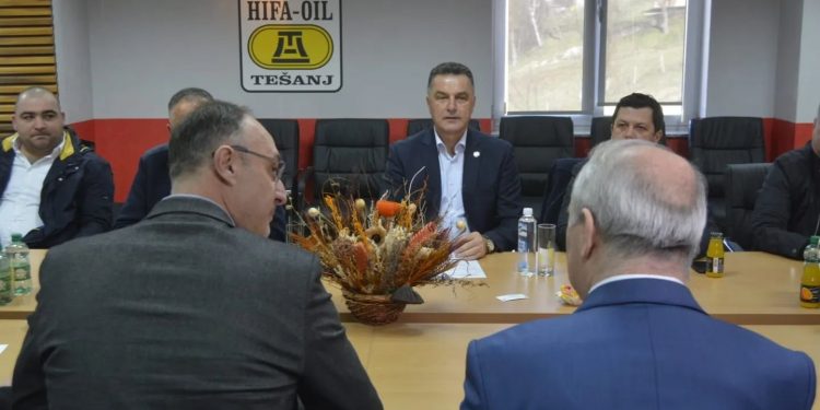 Delegacije Novog Pazara i SEDA-e u posjeti Tešnju u BiH