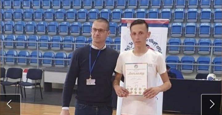 Tutinski osnovci drugi na Okružnom turniru u futsalu