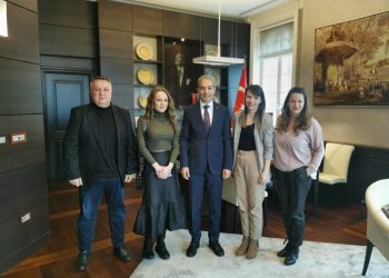 ( VIDEO I FOTO ) Turski ambasador primio novinare sa promotivnog putovanja u njegovoj zemlji