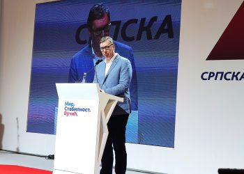 Vučić: Ne sudite po onom što sam rekao prije 30 godina već po djelima; Ljajić: Auto-put je naša autonomija