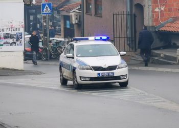 Novopazarska policija od Tutinca zaplijenila 39 paketa švercovanih cigareta