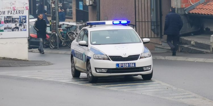 Novopazarska policija od Tutinca zaplijenila 39 paketa švercovanih cigareta