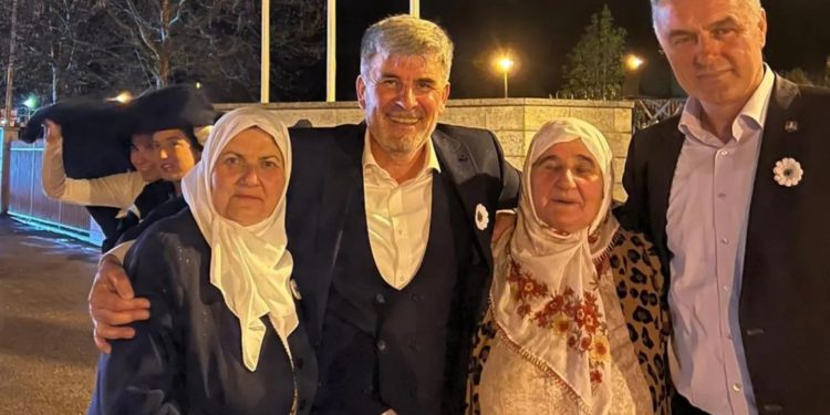 Sandžački privrednik Hajriz Brčvak organizovao iftar za 400 postača u Srebrenici