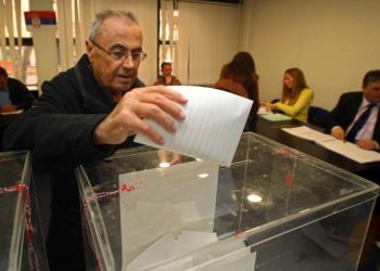 U inostranstvu se glasa na 77 biračkih mjesta u 34 zemlje, u Londonu, SAD i Kanadi juče se glasalo
