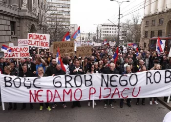 Pijačni prodavci protestovali u Beogradu zbog uvođenja fiskalnih kasa