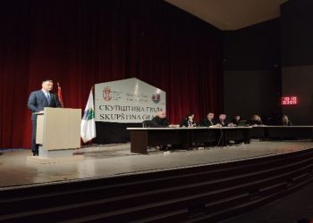 Za Dan grada povelje Haliloviću, Vujovićki i Regionalnom pozorištu