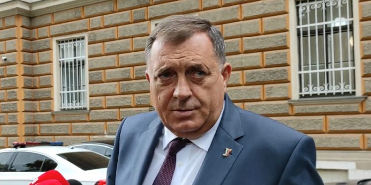 Dodik traži ostavku Šefika Džaferovića i kaže da će blokirati sankcije BiH Rusiji