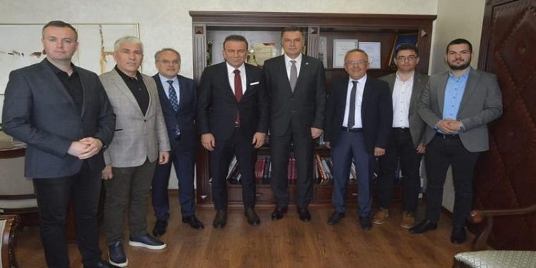 Predstavnici istanbulske opštine Bayrampaša obišli gradonačelnika Novog Pazara