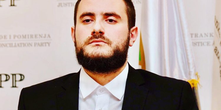 Usame Zukorlić: Upravo je pala višedecenijska vlast u Tutinu