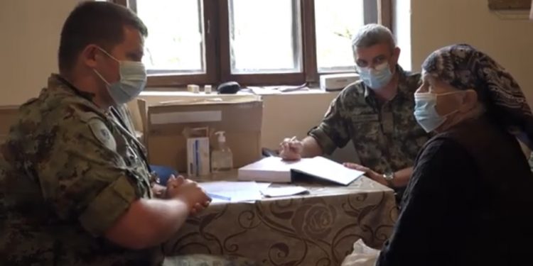 (VIDEO) Vojni ljekari pružili medicinsku pomoć mještanima Mojstira