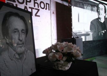 Održana komemoracija Veselinu Simonoviću, legendi Blica i srbijanskog novinarstva