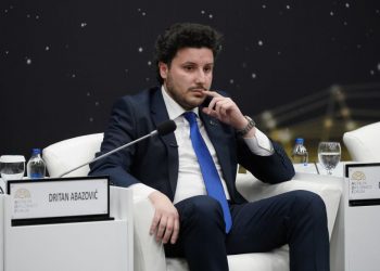 Abazović očekuje povlačenje Mila Đukanovića po isteku mandata, reagovali iz DPS-a