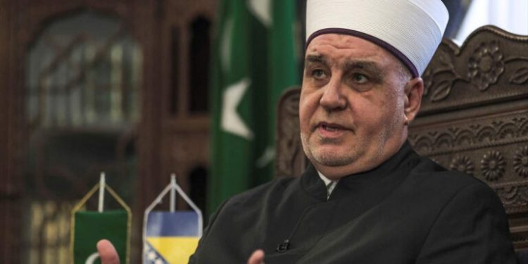 Reis Kavazović vlastima Sarajeva: Preuzmite odgovornost za javni moral i red