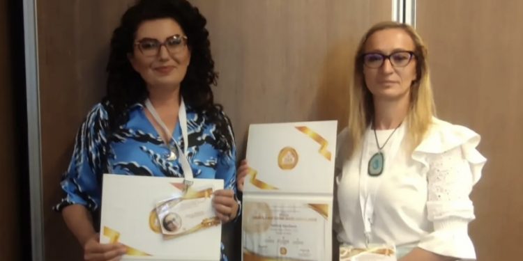 Admira Koničanin iz Tutina i Nezrina Šaćirović iz Novog Pazara dobile priznanje “Najbolja nastavnica”