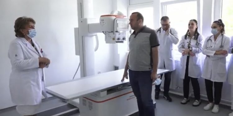 (VIDEO) U rožajskom Domu zdravlja instaliran novi Rentgen koji je kupila dijaspora