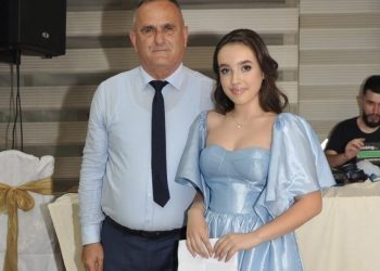 Džana Numanović Učenik generacije O.Š. Rifat Burdžović Tršo