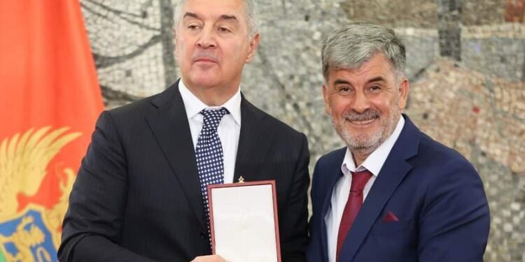 Đukanović odlikovao istaknute ličnosti, među njima i humanistu Hajriza Brčvaka