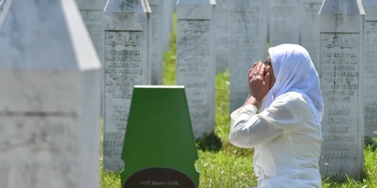Majke Srebrenice traže od Dritana Abazovića da se izvini zbog današnjeg govora u Potočarima