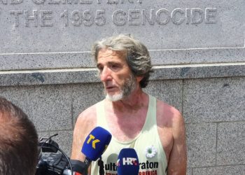 Tutinca Bobana Pantovića savladale suze u Potočarima: Kako je neko mogao ubijati?