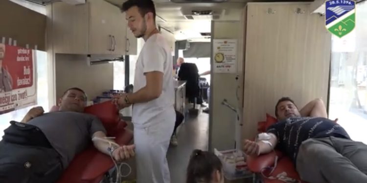 (VIDEO) U današnjoj akciji, u Tutinu prikupljeno 29 jedinica krvi