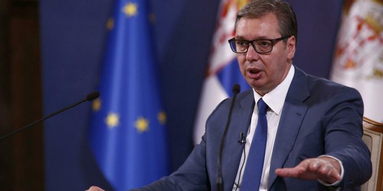 Vučić: Građani koji uštede struju dobiće drastičan popust na cijenu