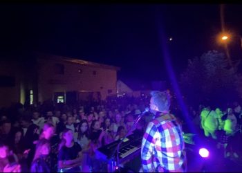 (VIDEO) Petnjica proslavila Dan opštine koncertom Al Dina