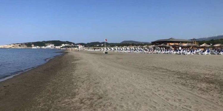 Ulcinj: Na Velikoj plaži utopio se dječak iz Prizrena
