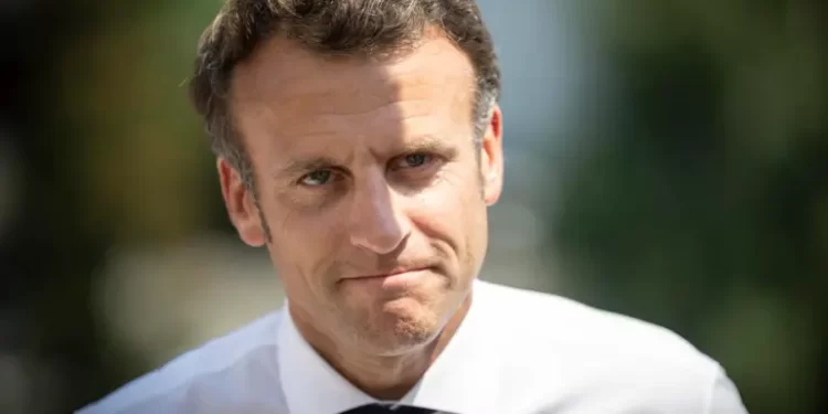 Macron upozorio Francuze da je došao ‘kraj obilju’