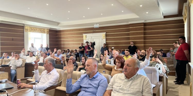 Zukorlić i Ljajić u koaliciji u Sjenici