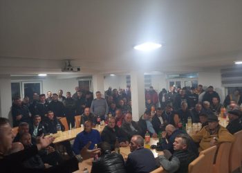 SDA Donje Pešteri hoće legitimne predstavnike u stranci i opštini, protiv koalicije sa GG Bajra Gegića