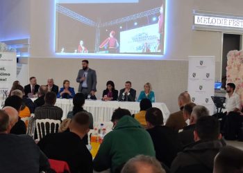 Delegacija BNV na tribini “Značaj popisa za Bošnjake” u Frankfurtu