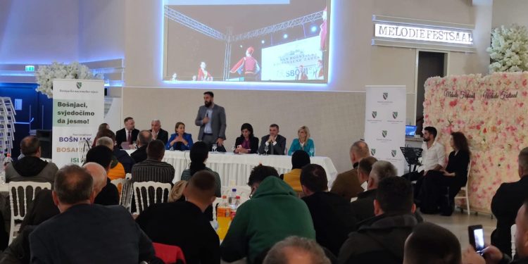 Delegacija BNV na tribini “Značaj popisa za Bošnjake” u Frankfurtu