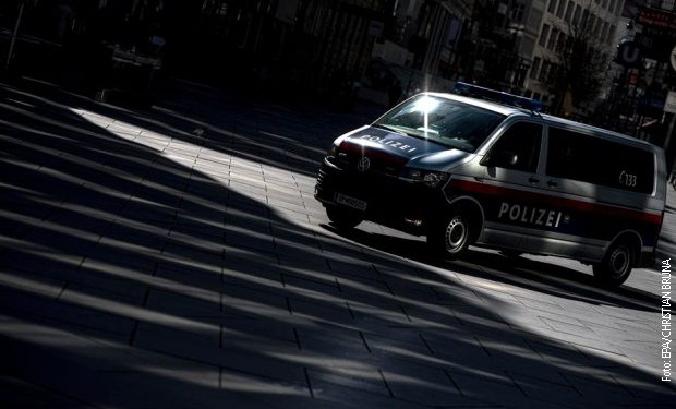Državljanin Srbije bježao od policije u Beču, vozio i 250 na sat