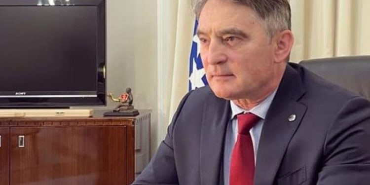 Komšić: Iz Milanovićevog i Dodikovog fašizma očigledna je mržnja prema muslimanima