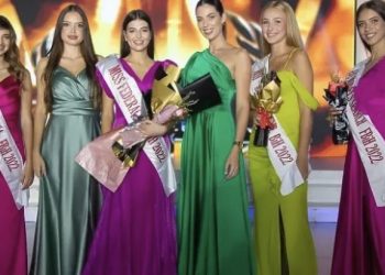 Sandžaklijka Medina Kuč je proglašena za Miss Federacije BiH