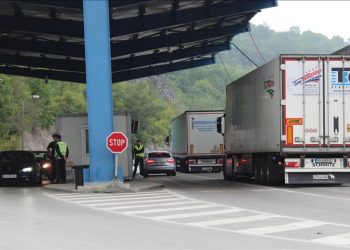 Na prijelazima između Kosova i Srbije počela primjena sporazuma o ličnim kartama