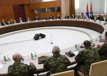 Vučić zakazao sjednicu Savjeta za nacionalnu bezbjednost, sjeverom Kosova patrolira EULEX