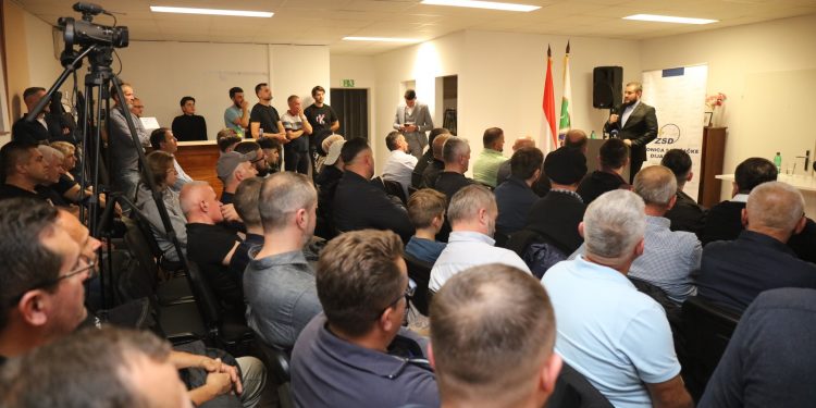 Zukorlić u Beču: Posljednji izrečeni muftijin amanet je slobodno Vijeće