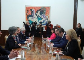 Ambasadori zemalja Kvinte i EU izrazili zabrinutost Vučiću zbog mogućeg narušavanja stabilnosti