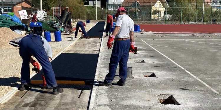(FOTO) Intenzivno se gradi Rekreacioni centar u Tutinu