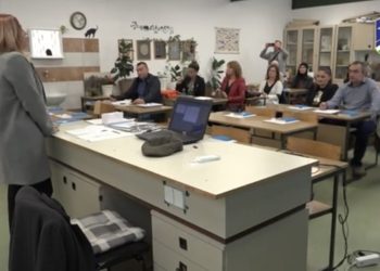 (VIDEO) U Tutinu održan stručni seminar “Pravopisna norma bosanskog jezika”