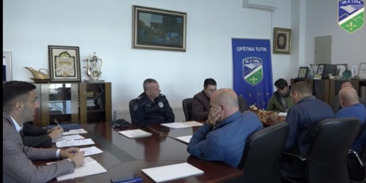 (VIDEO) Štab za vanredne situacije Tutina o pripremama za zimsko održavanje puteva