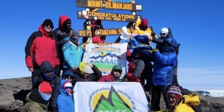 (FOTO) Tutinski alpinisti uspeli se na vrh Afrike