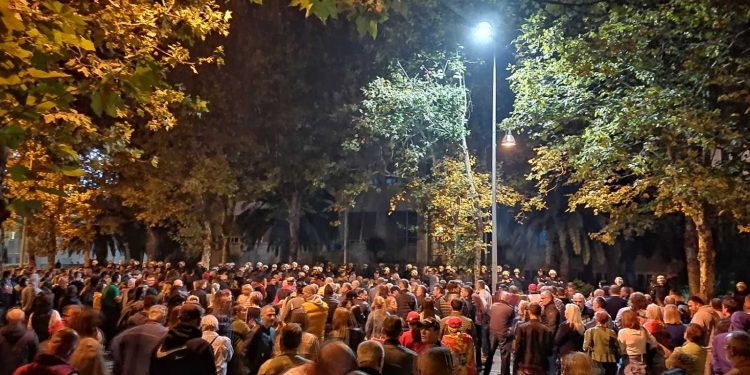 (VIDEO) Protest u Podgorici: “Nije ovo Srbija, Crna Gora nije svezana”