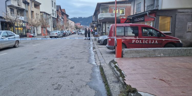 U pucnjavi u Rožaju ranjen muškarac