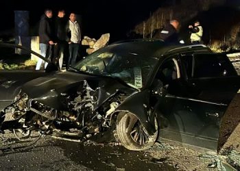 Teška saobraćajna nesreća u tutinskom naselju Dubovo, tri lica povrijeđena