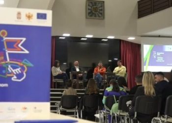 (VIDEO) Novi Pazar: Regionalno takmičenje u biznis idejama, mladi iz Srbije i Crne Gore