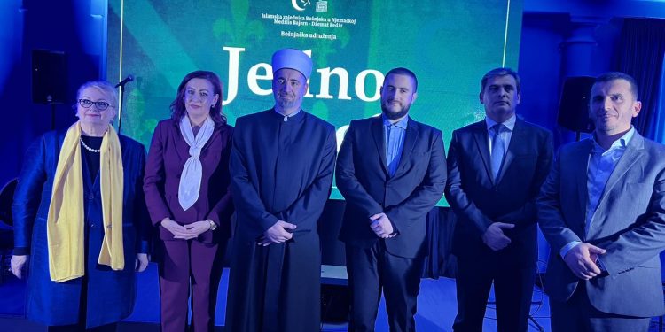 Skupom u Minhenu obilježeni Dan državnosti BiH i Dan Sandžaka