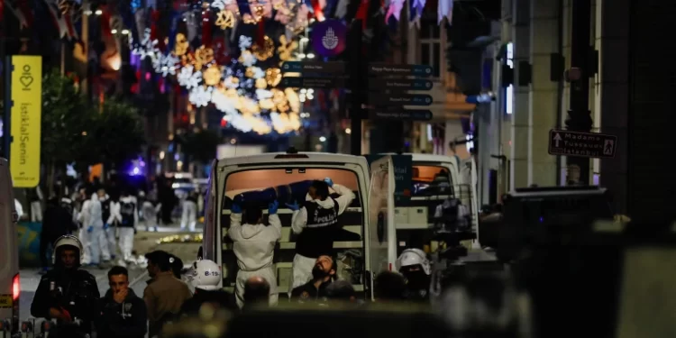 (VIDEO) Deseci žrtava u eksploziji u centru Istanbula