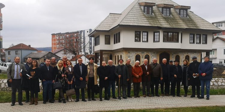 (VIDEO) U Sjenici održani 18-ti književni susreti “Muhamed Abdagić”